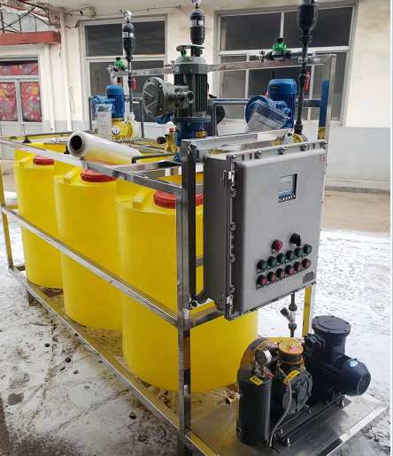 全自動加藥裝置設(shè)備用途，全自動智能加藥裝置價格，加藥裝置詳細介紹